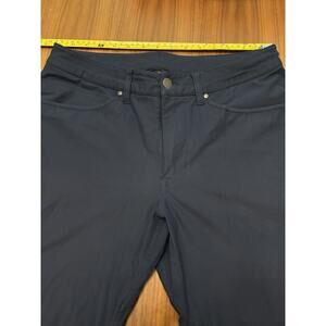 Lululemon Men’s Slim ABC Pants 30x32 Navy